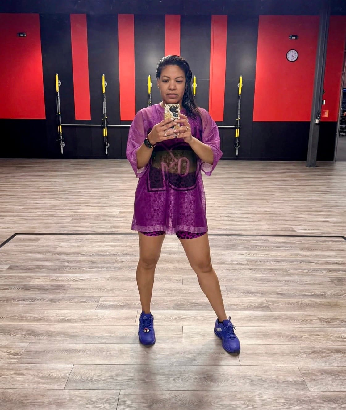 Customer photo review of Ultrabright Oversized Mesh V-Neck Top