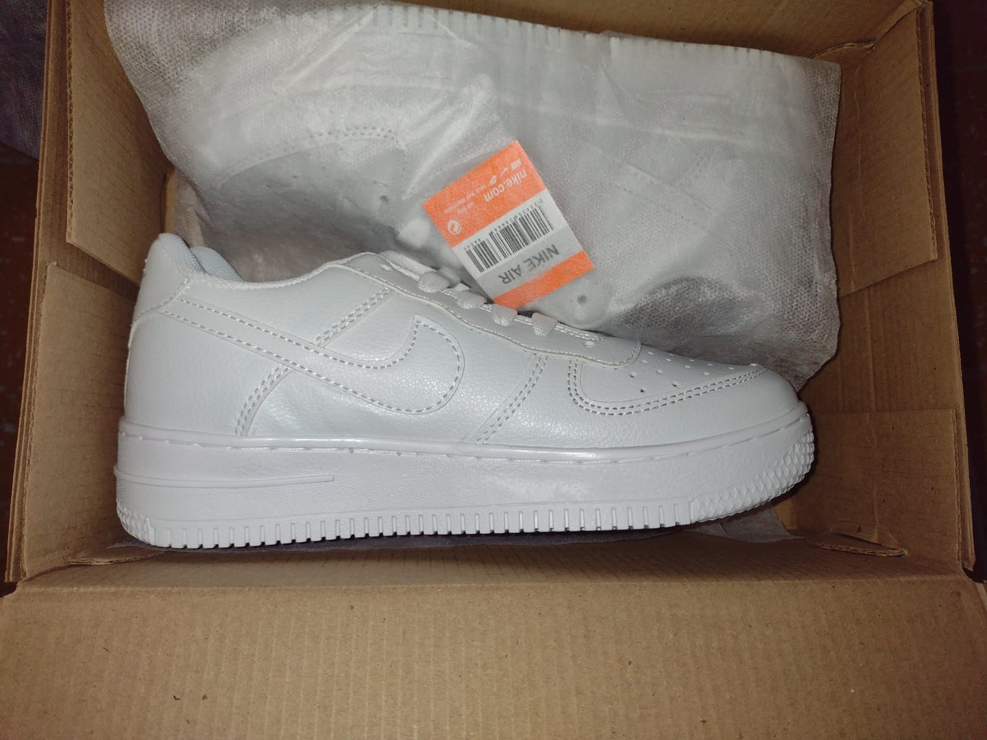 Customer photo review of Paq 6 Pares Tenis 270 Blanco Total 22/25.5
