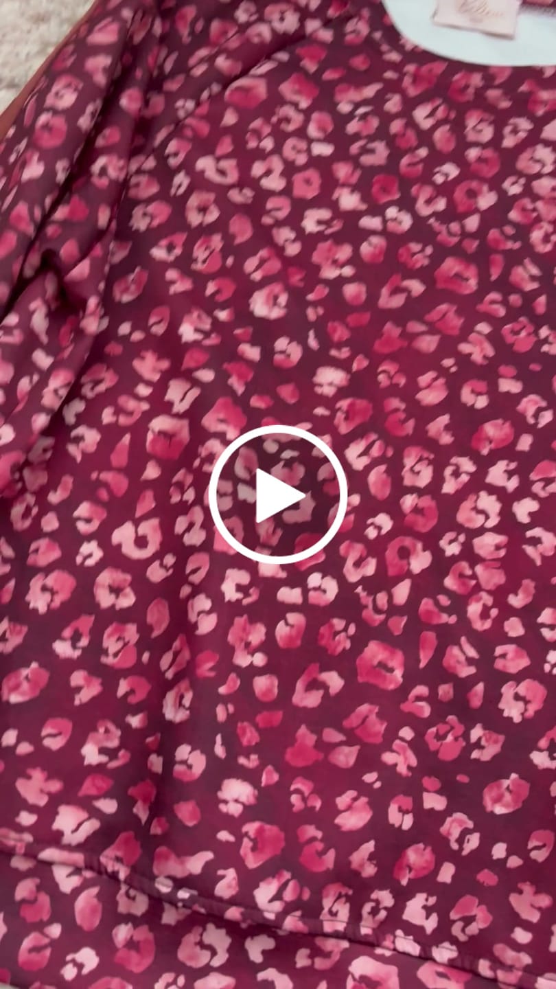 Customer video review of Butterstoff Sweater LEO LOUNGE burgundy/rosa