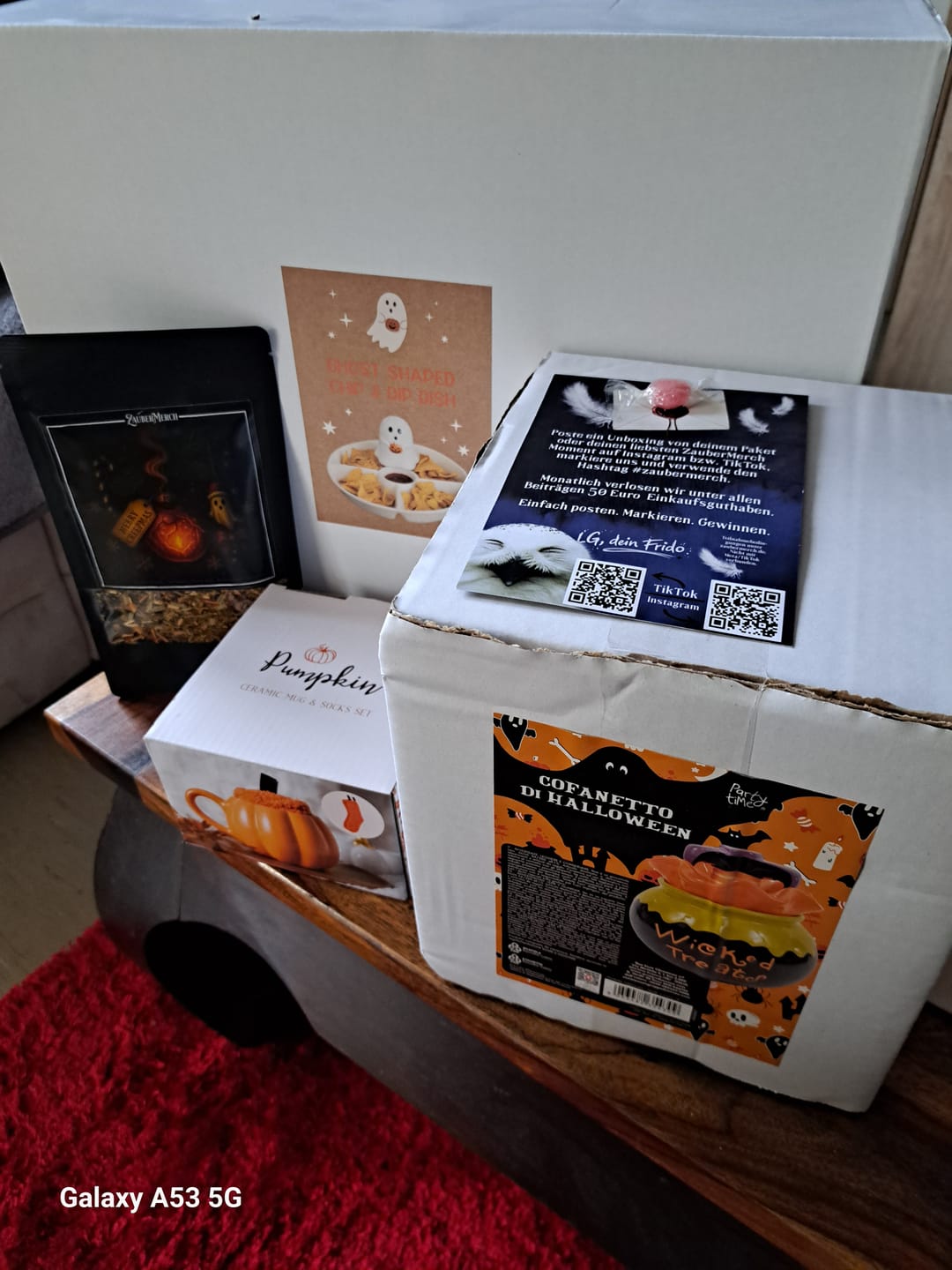 Customer photo review of Packaging