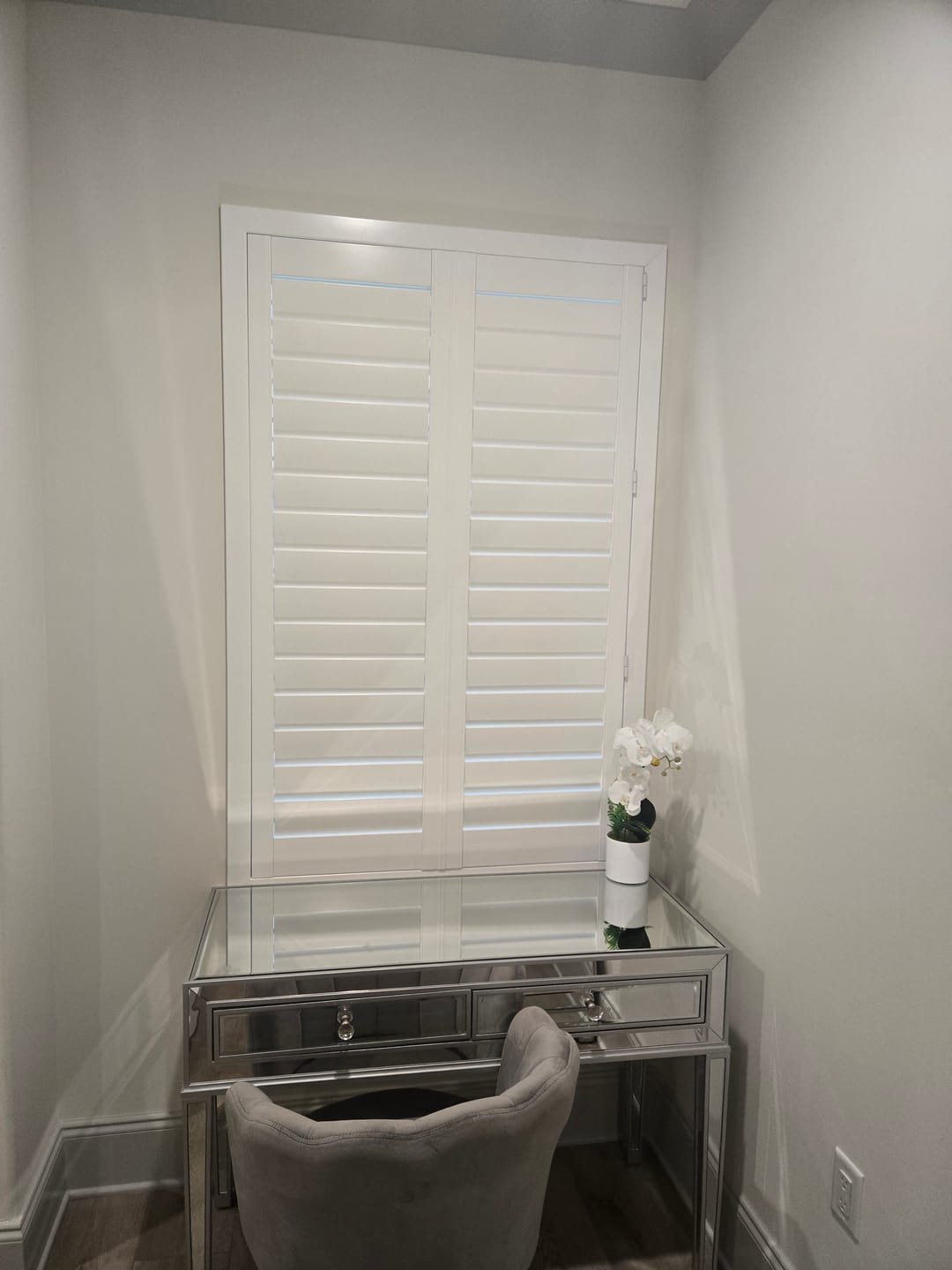 Customer photo review of Hybrid Wood Plantation Shutter