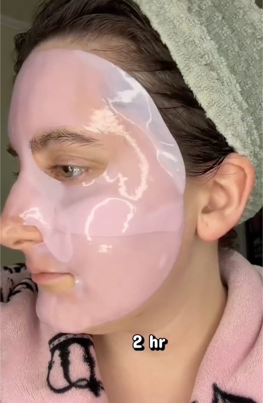 Customer photo review of Salmon PDRN Pink Collagen Jelly Gel Mask