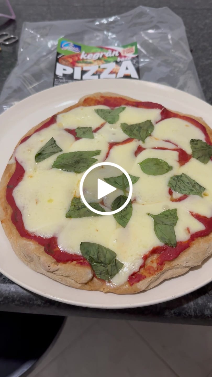 Customer video review of Base Pizza proteica