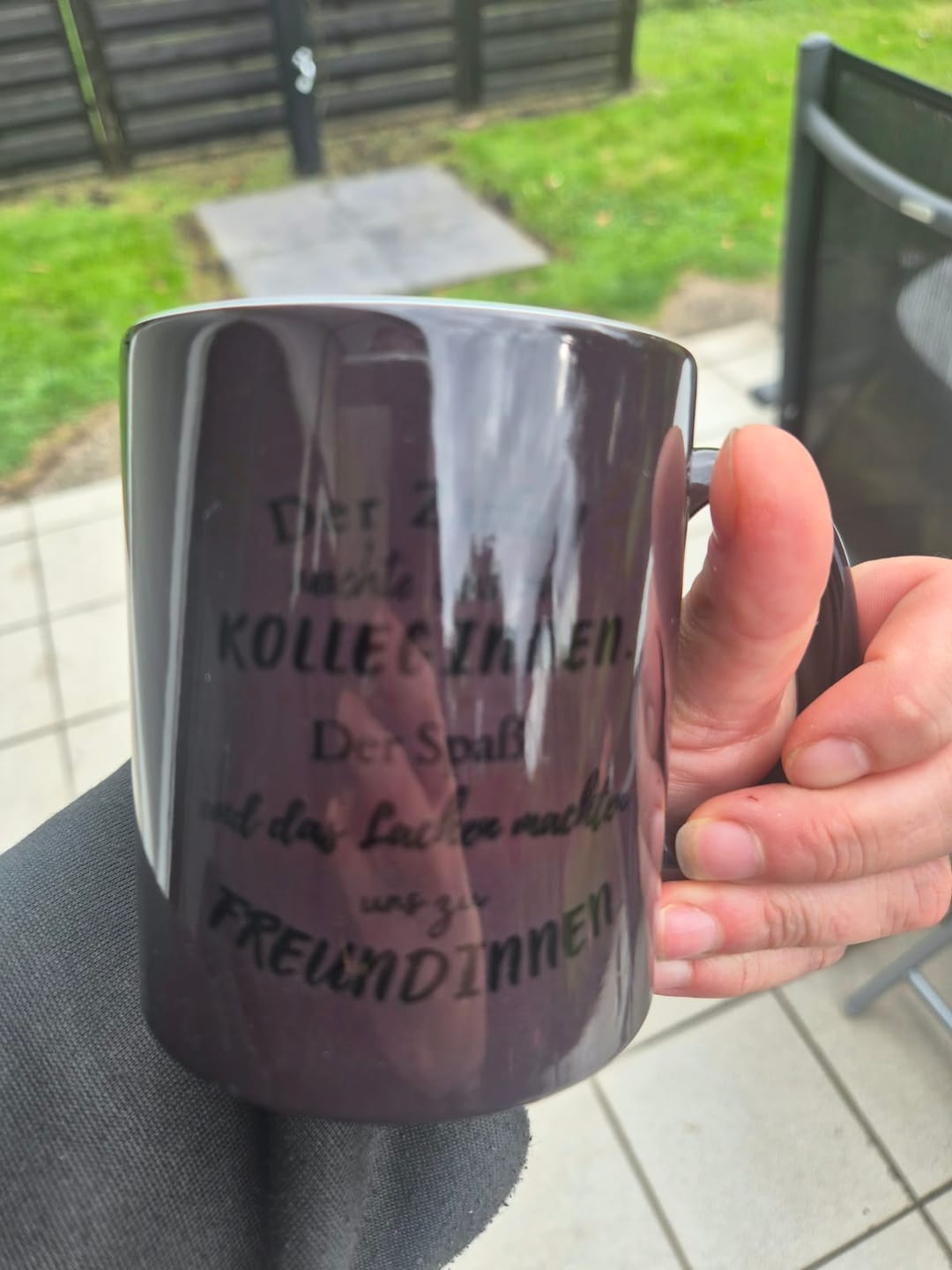 Customer photo review of Zuerst waren wir Kolleginnen - Personalisierte Tasse (2-4 Personen)
