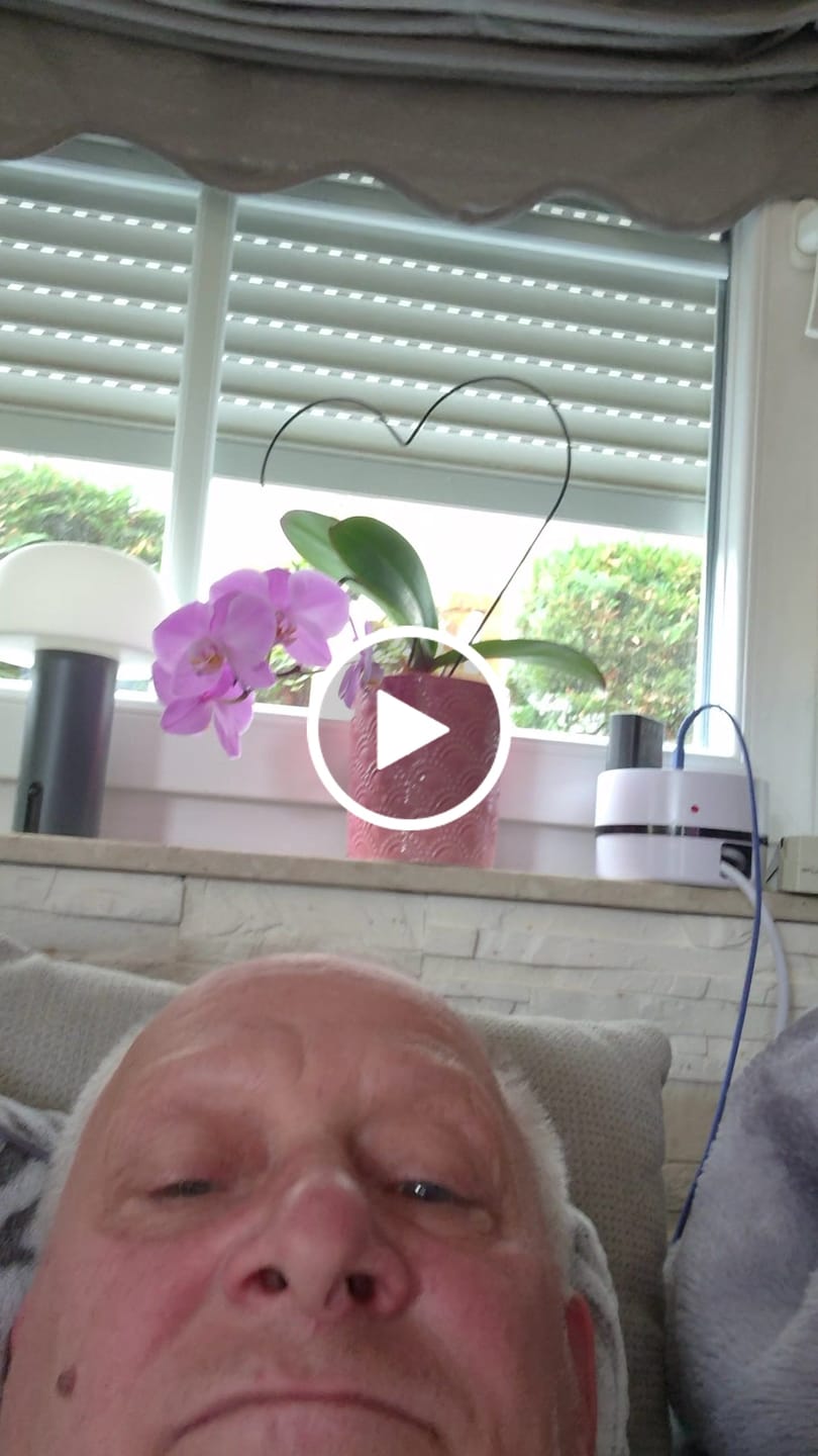 Customer video review of Deutschland Adler Kette