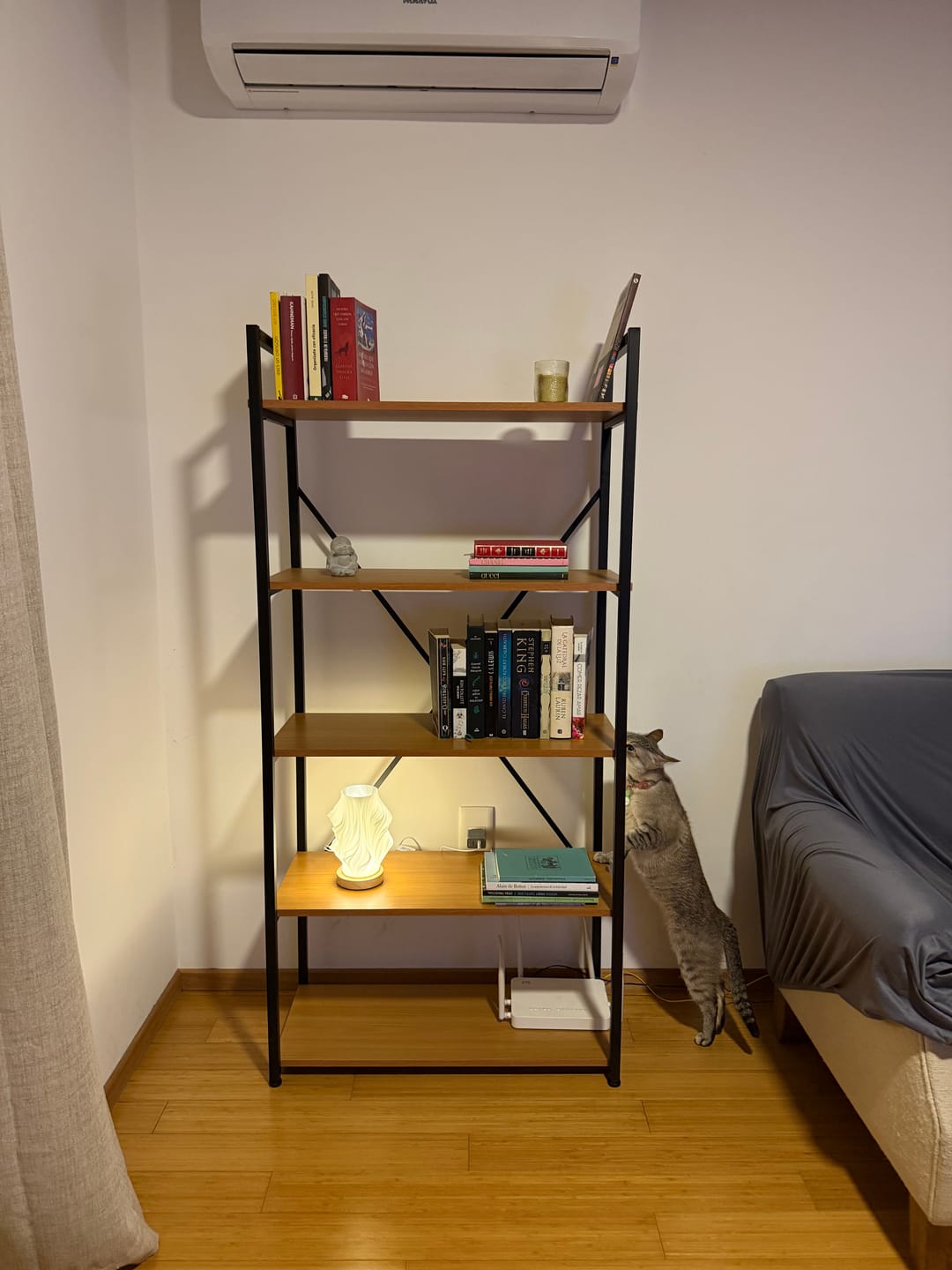 Customer photo review of Estanteria Biblioteca Libreria 5 Estantes Industrial