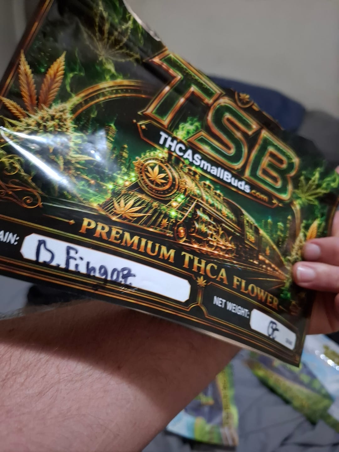 Customer photo review of Light Assist THCA Smalls