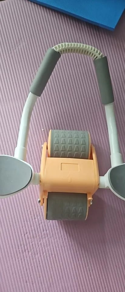 Customer photo review of Rodillo Abdominal de Rutina Doméstica y Accesibilidad - VitaquaHome™