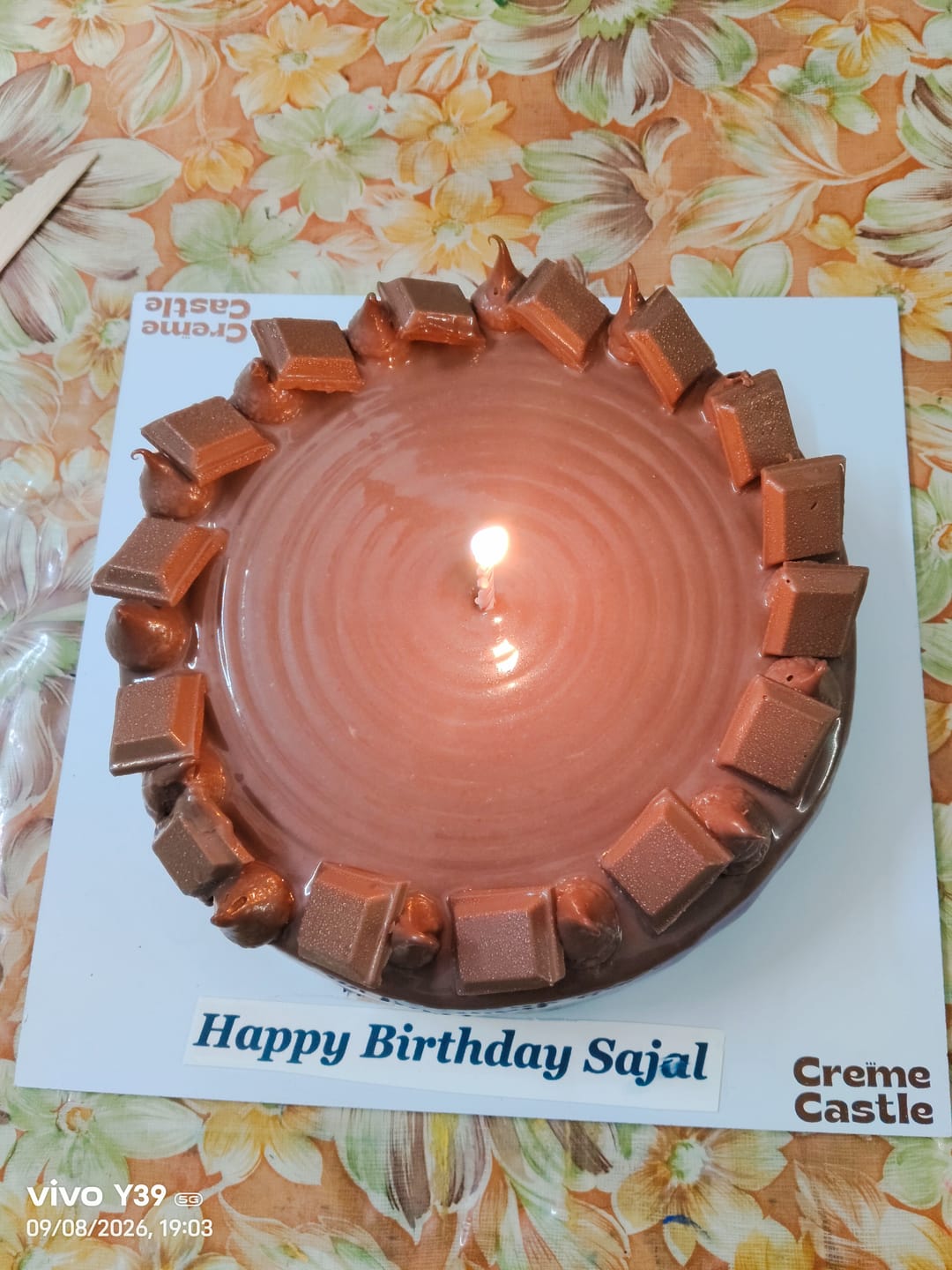 Customer photo review of Classical Dairy Milk Cake