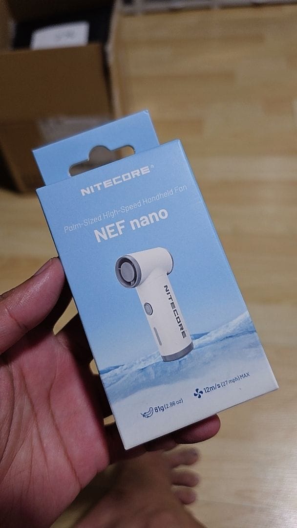 Customer photo review of NEF Nano - Palm-Sized High-Speed Handheld Fan