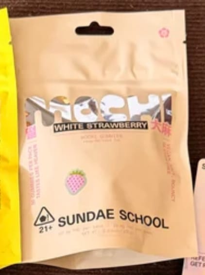 Customer photo review of White Strawberry (10mg) Value Pack