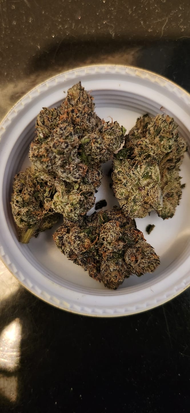 Customer photo review of Society Reserve No. 02 17 Grams