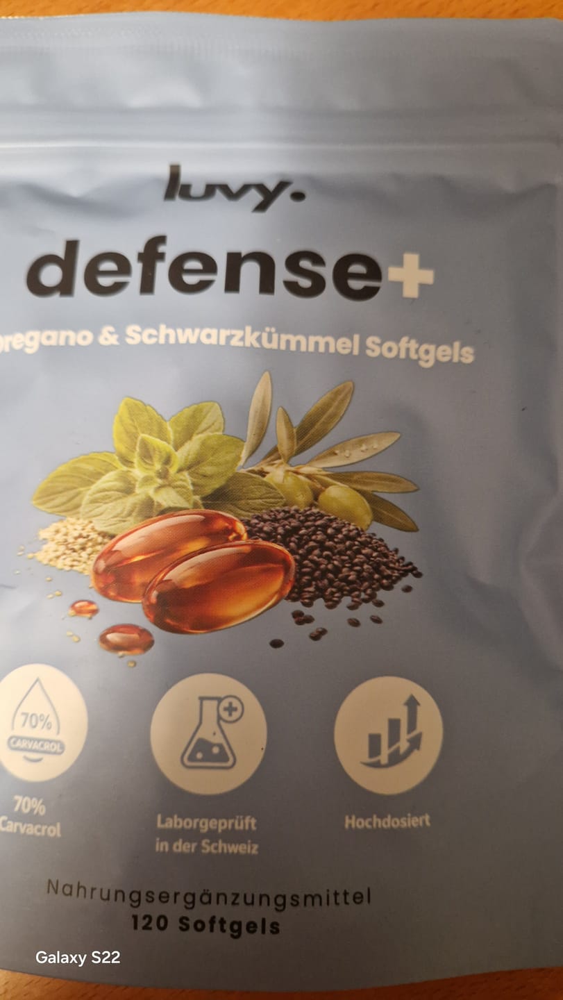 Customer photo review of DEFENSE+ 3-in-1 Darmkur | Oregano, Schwarzkümmel & Olivenblatt Softgels