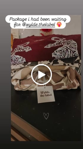 Customer video review of Nomad Hoodie