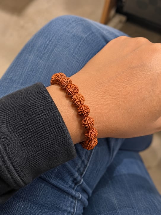 Customer photo review of 5 Mukhi Rudraksha Bracelet