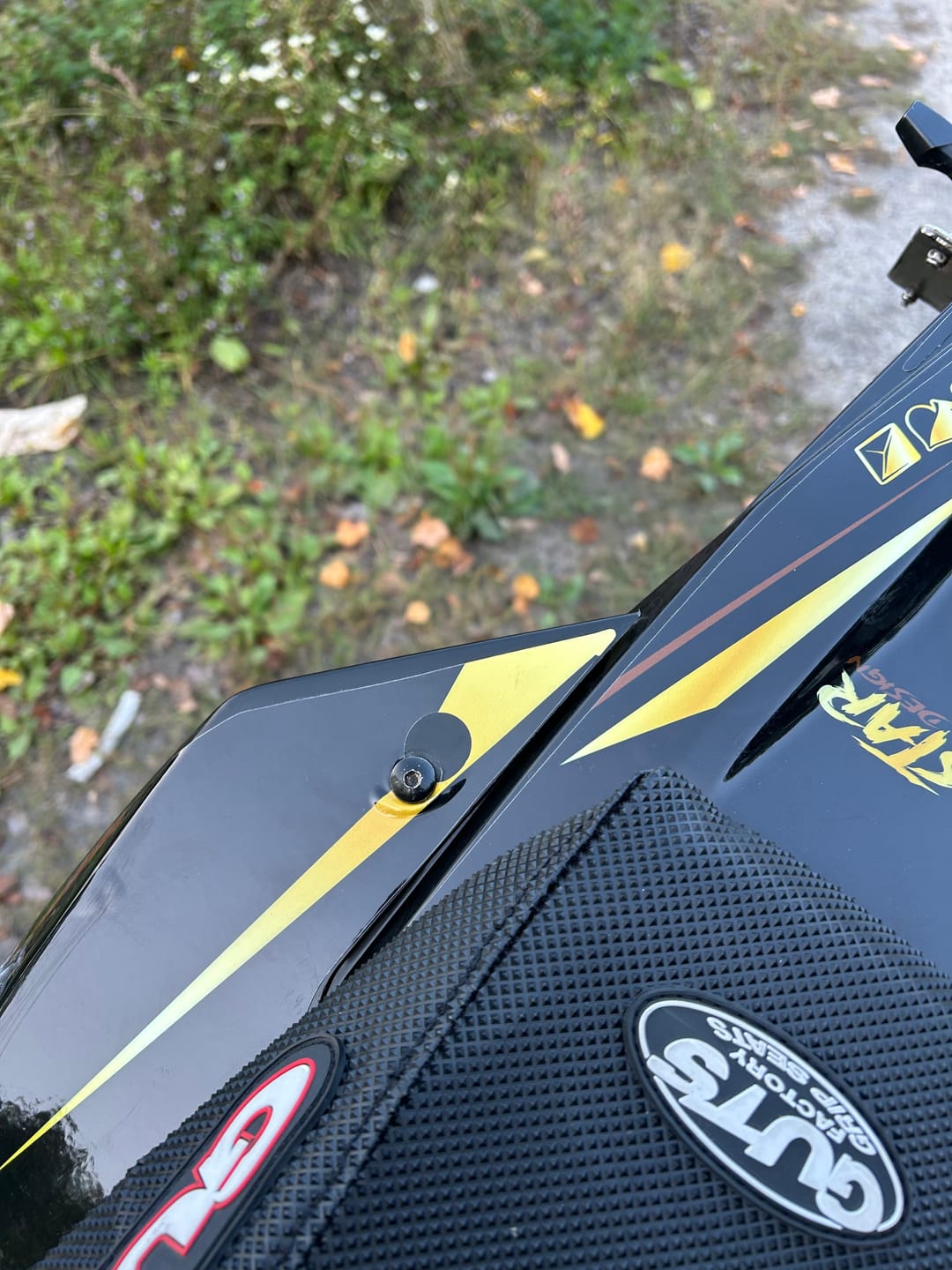Customer photo review of Debo Graphics