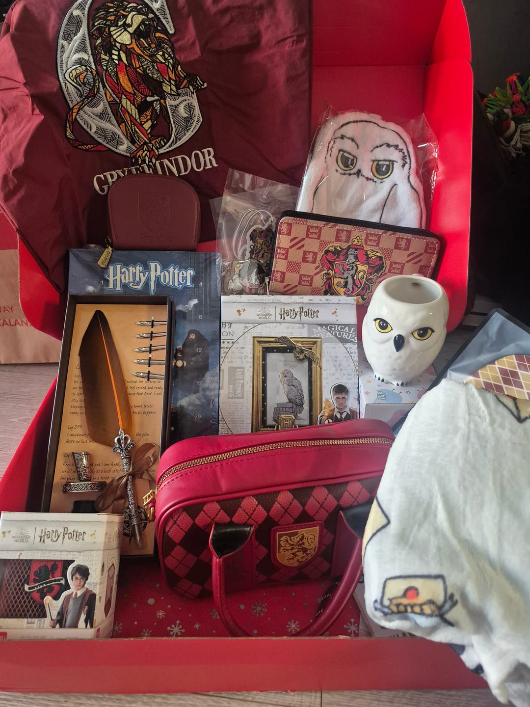Customer photo review of Luxury HP Mystery Capsule