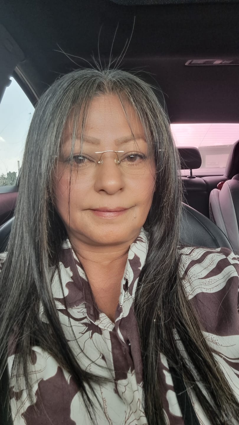 Customer photo review of DUO SMOKY MATIZ, CABELLO GRIS AHUMADO