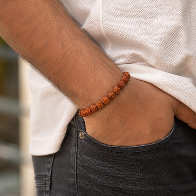 Customer photo review of 5 Mukhi Rudraksha Bracelet