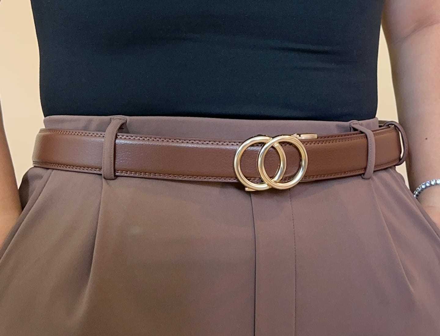 Customer photo review of The Everyday Belt | 1 Micro-Adjustable Belt & 1 Buckle