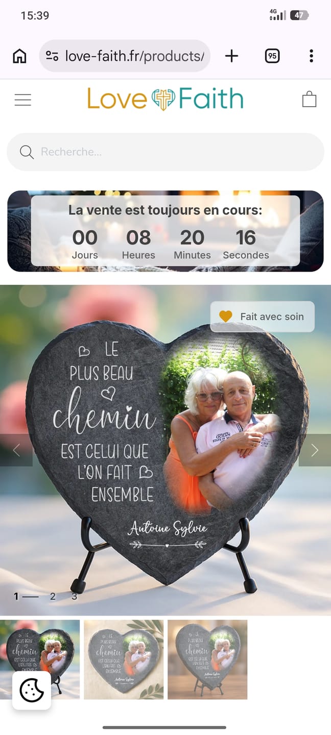 Customer photo review of Le plus beau chemin - Cœur en ardoise personnalisé avec photo pour couples