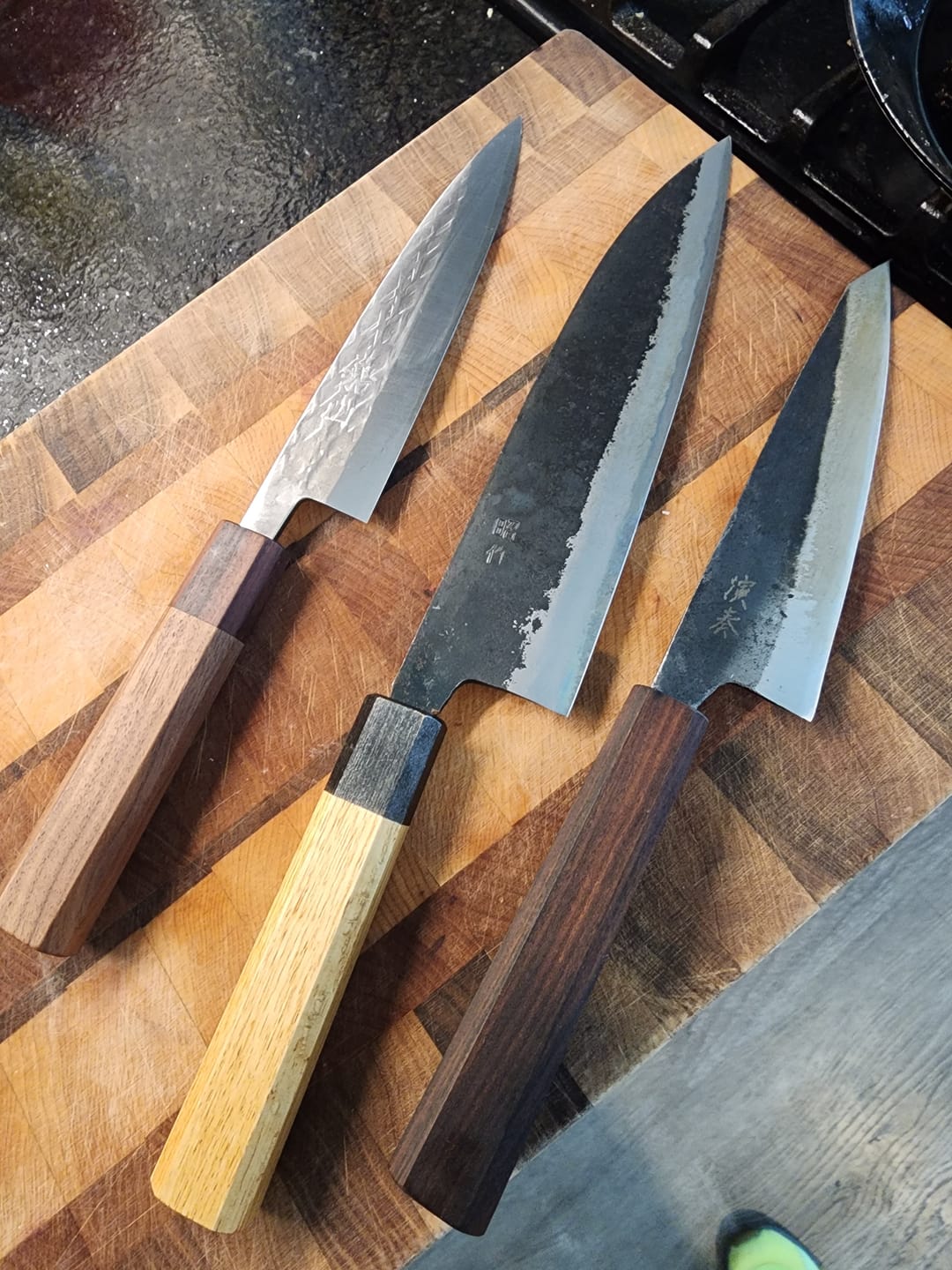 Customer photo review of Akira-Saku White #1 Funayuki Gyutou 210mm (8.2")