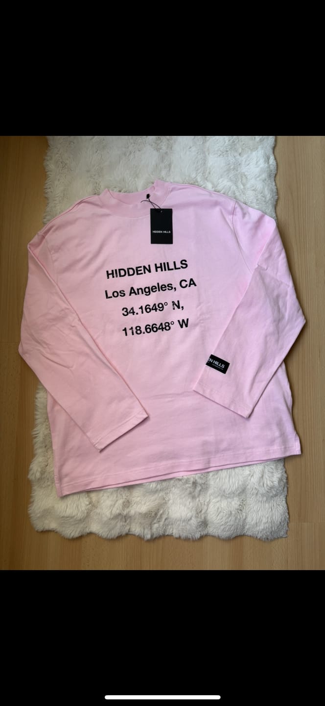 Customer photo review of VINTAGE LOGO LONGSLEEVE T-SHIRT LIGHT PINK