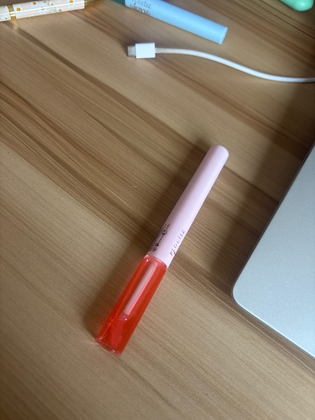 Customer photo review of Back to Business Sign And Shine Lip Oil Pen - PRE-ORDER