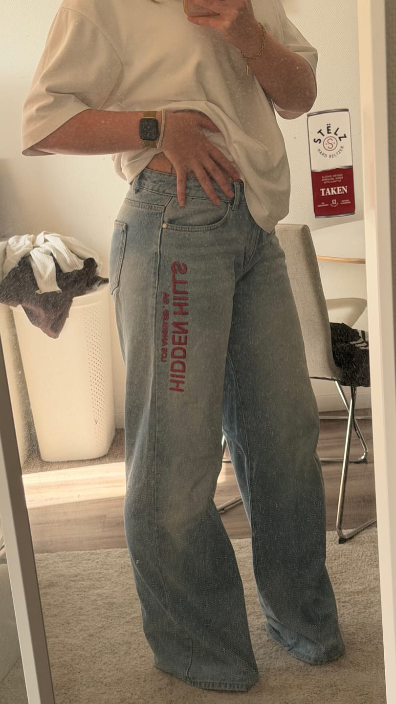 Customer photo review of RED EMBROIDERED LOGO JEANS