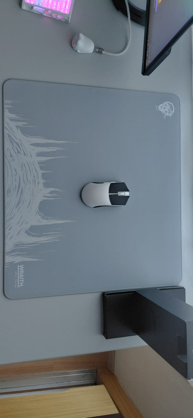 Customer photo review of Wraith Ace Series Poron Mousepad