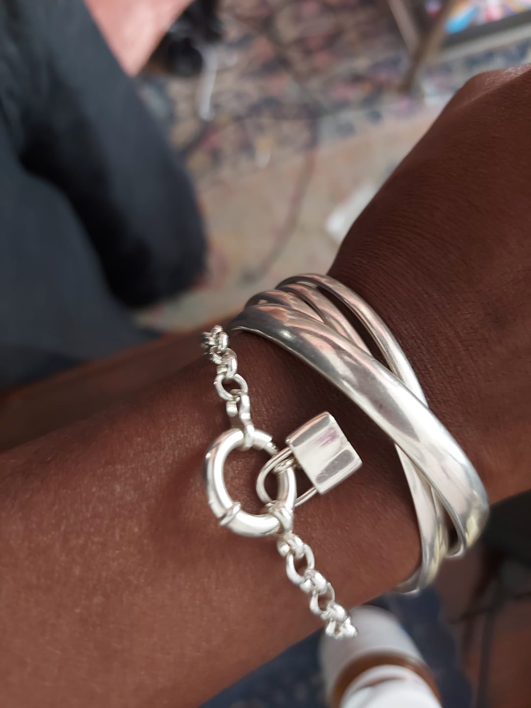 Customer photo review of Bracelet maille jaseron épaisse fermoir bouée pendentif cadenas femme argent 925 ACCESS DENIED, SWEETIE