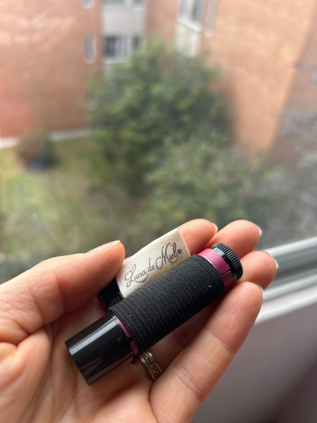 Customer photo review of Beelips / Rojo