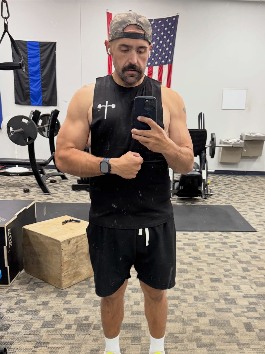 Customer photo review of Core Perform Cut Off