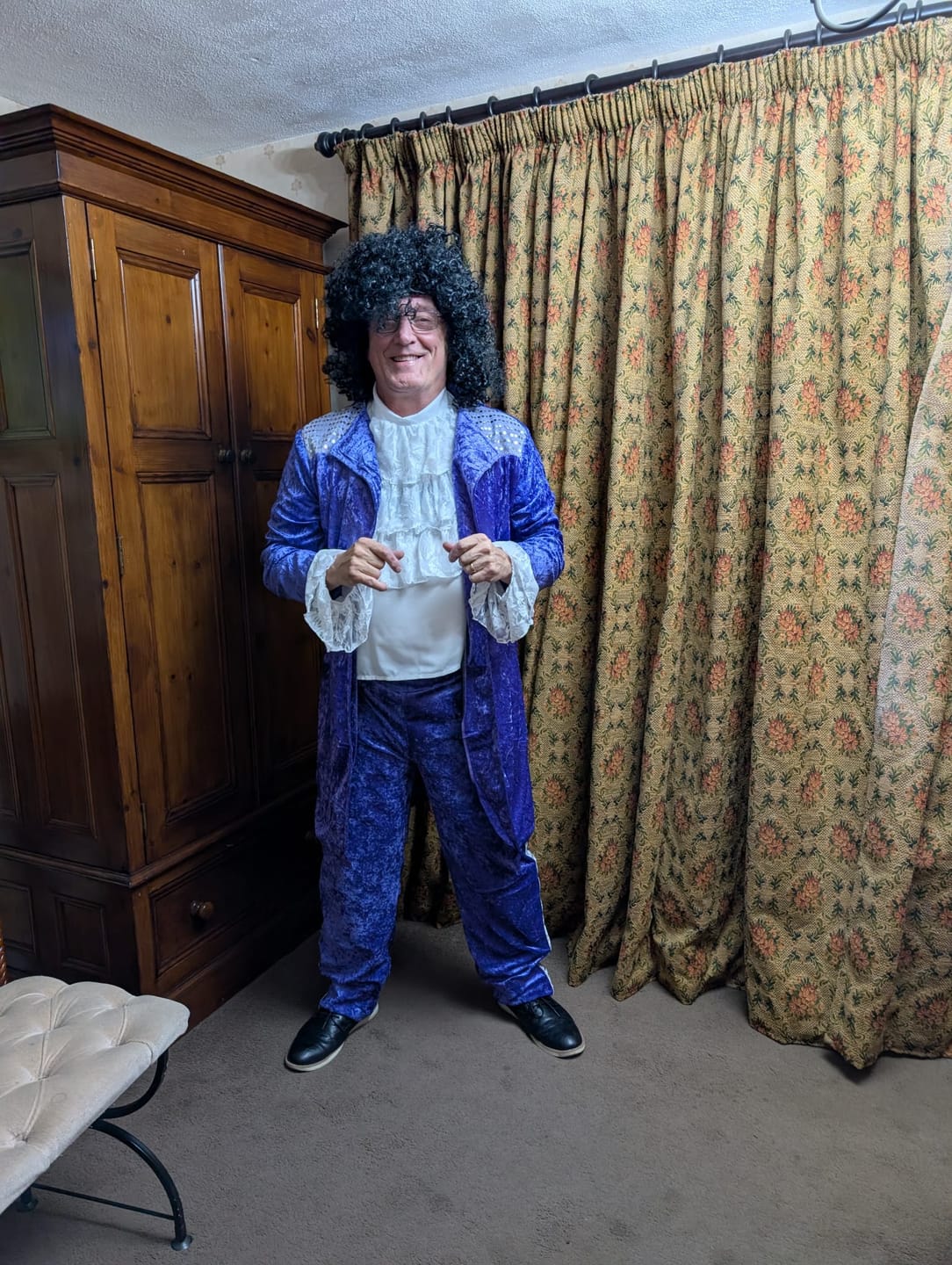 Customer photo review of 80s Purple Musician Kit