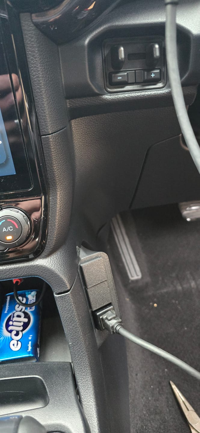 Customer photo review of Accessory Switch Panel - Ford Ranger NextGen & Super Duty - Centre Console