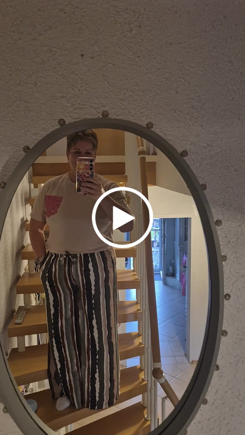 Customer video review of "Milano Stripes" weiche Hose aus Viscose - matcha grün/beige