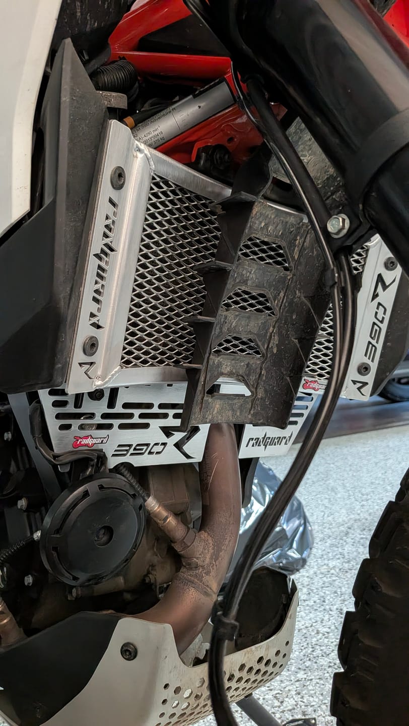 Customer photo review of KTM 390 Adventure R 2025-2026 Radiator & Engine Guard Set