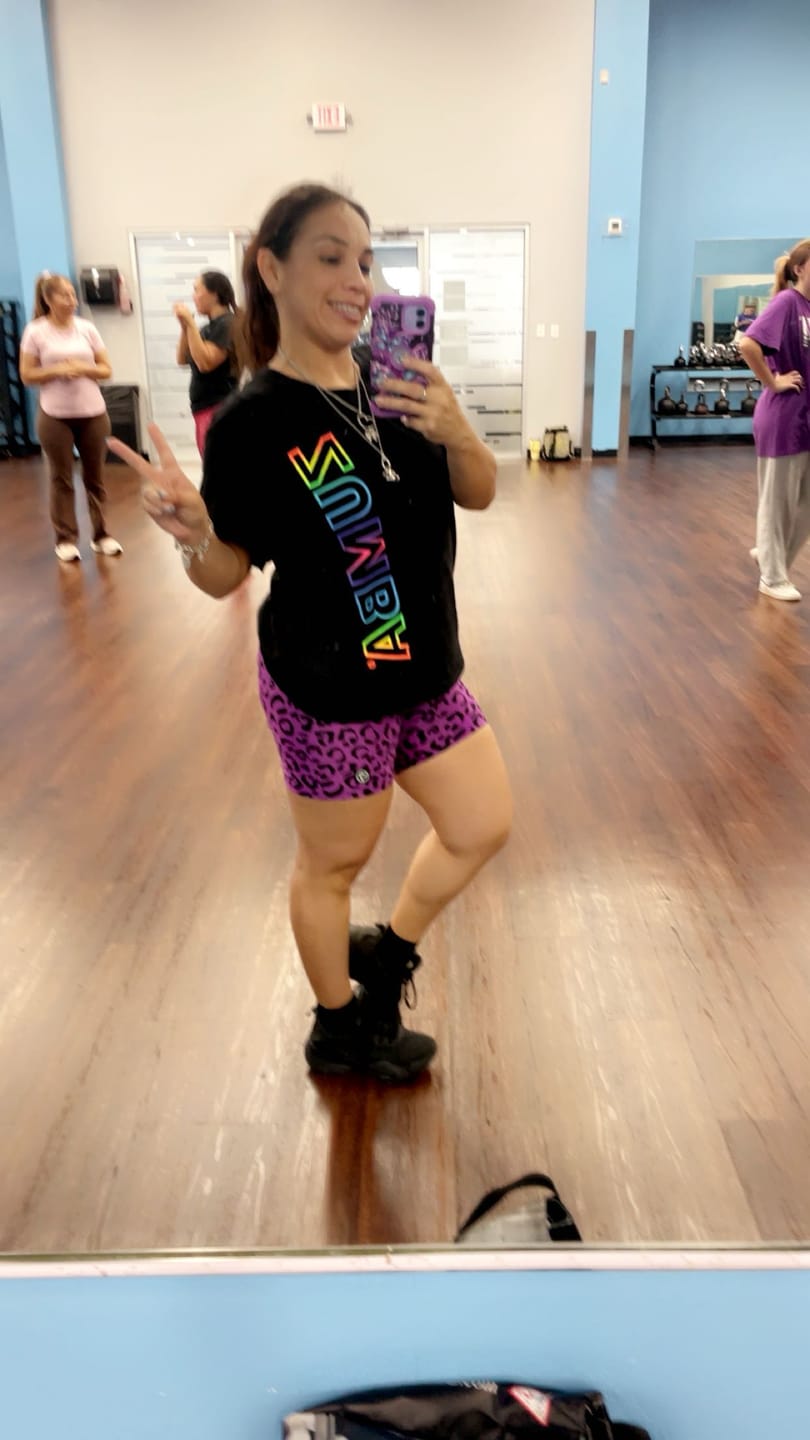 Customer photo review of Ultrabright High Waisted Biker Shorts