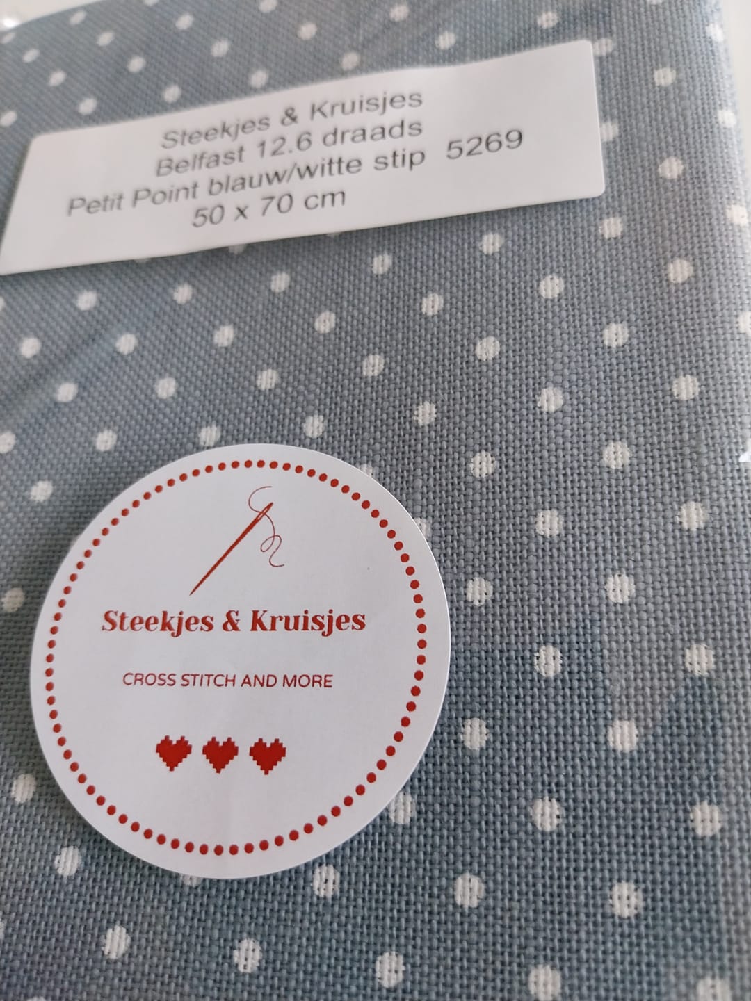 Customer photo review of No. 5269 Belfast Petit Point Blauw 5269