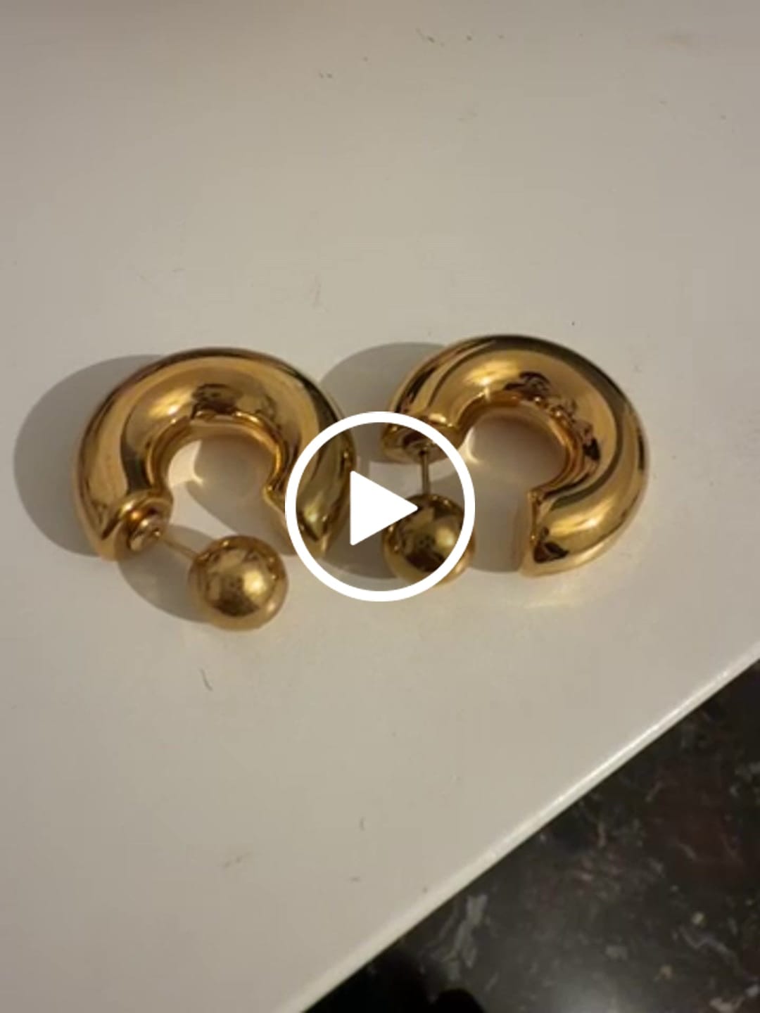 Customer video review of Orecchini "Luna sfuggente"