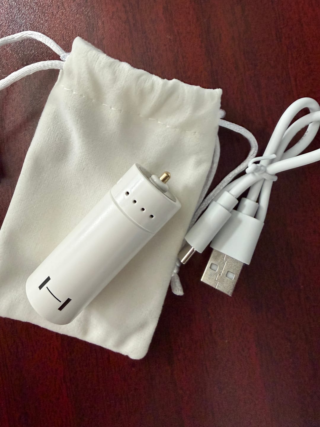 Customer photo review of HYBE OFFICIAL LIGHT STICK BATTERY