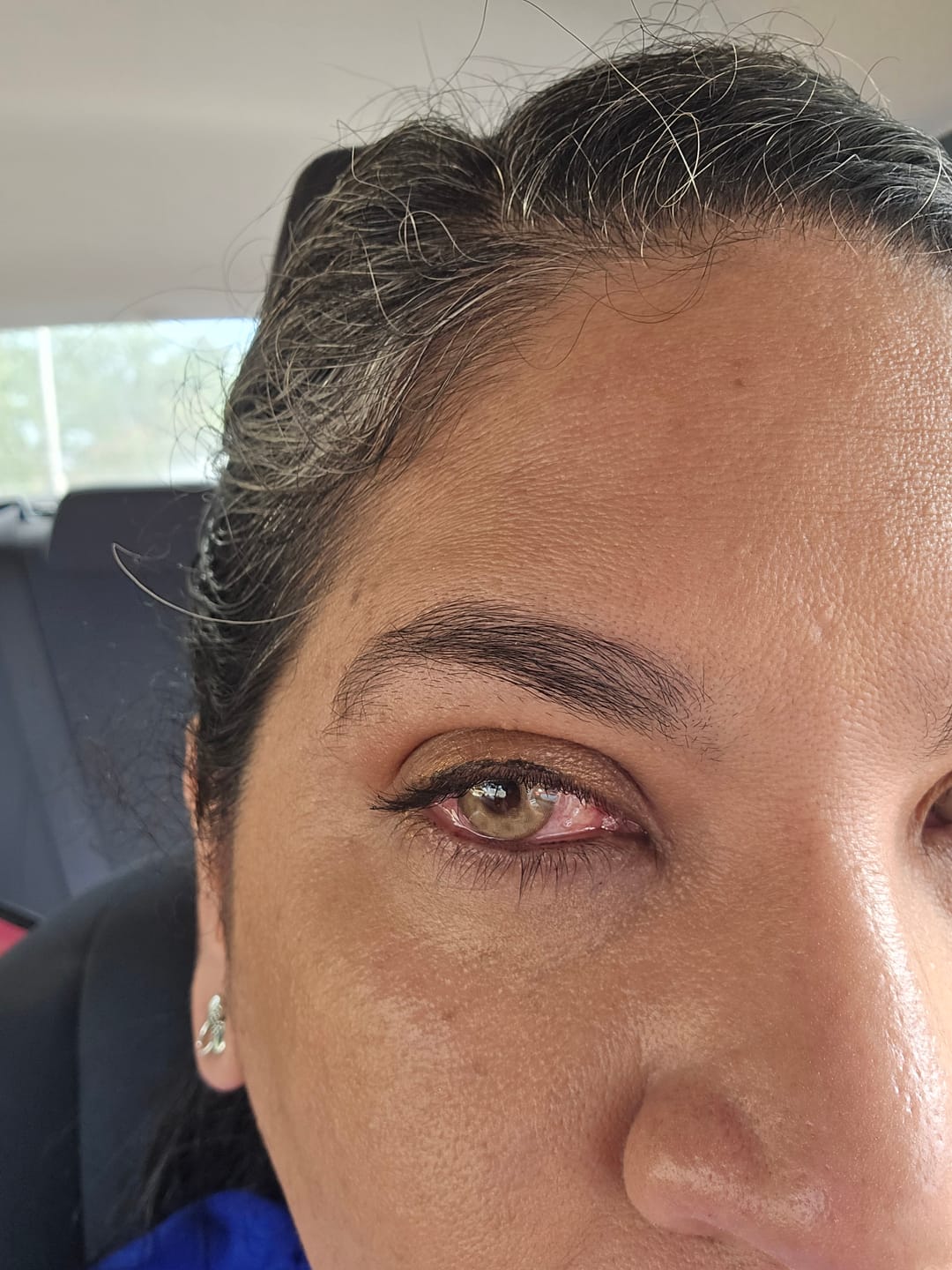 Customer photo review of Sorayama Brown Prescription Colored Contact Lenses