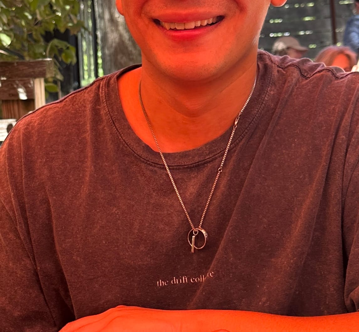 Customer photo review of Minimal Pendant & Box Chain