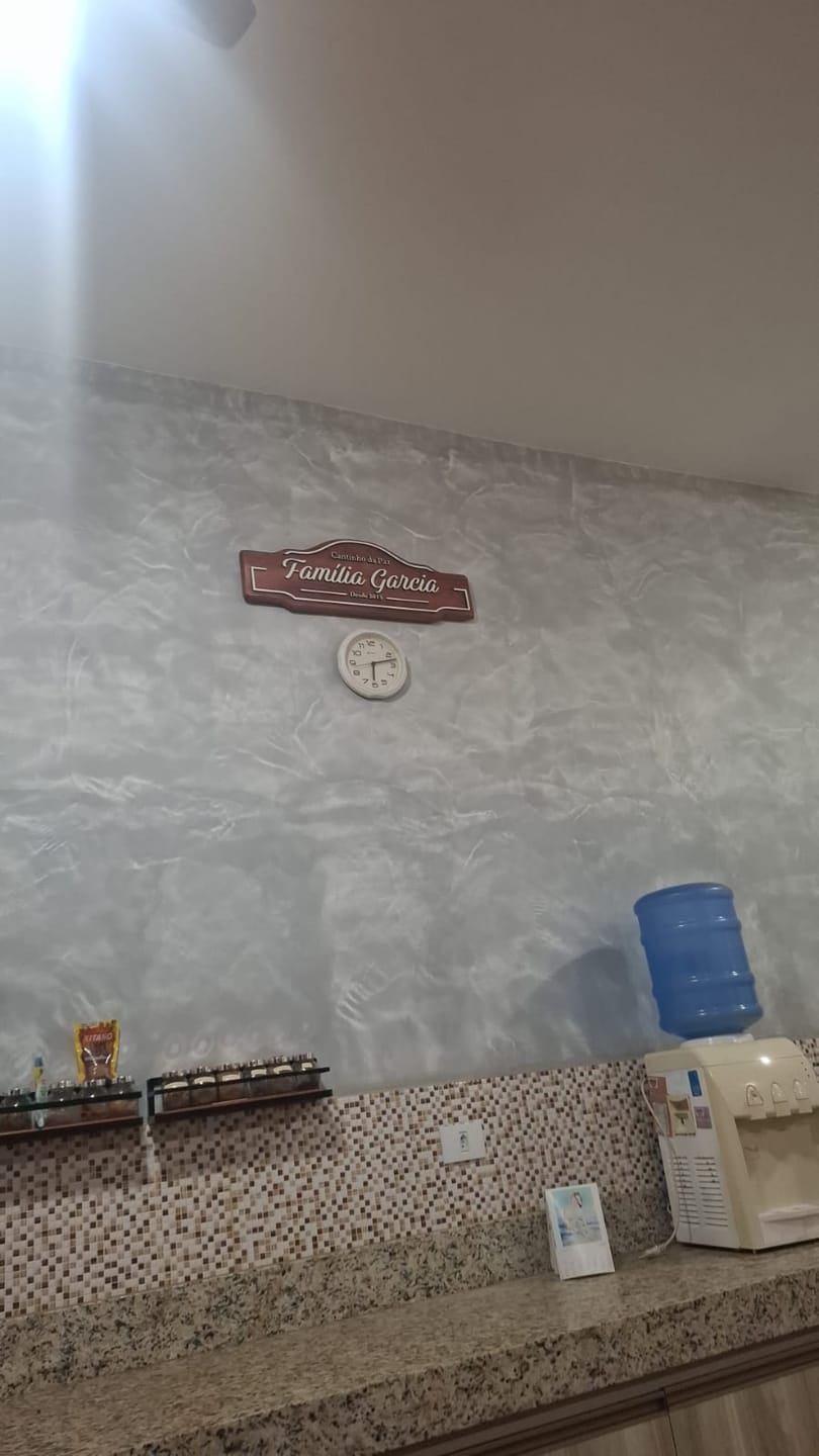 Customer photo review of Placa Sobrenome e Endereço