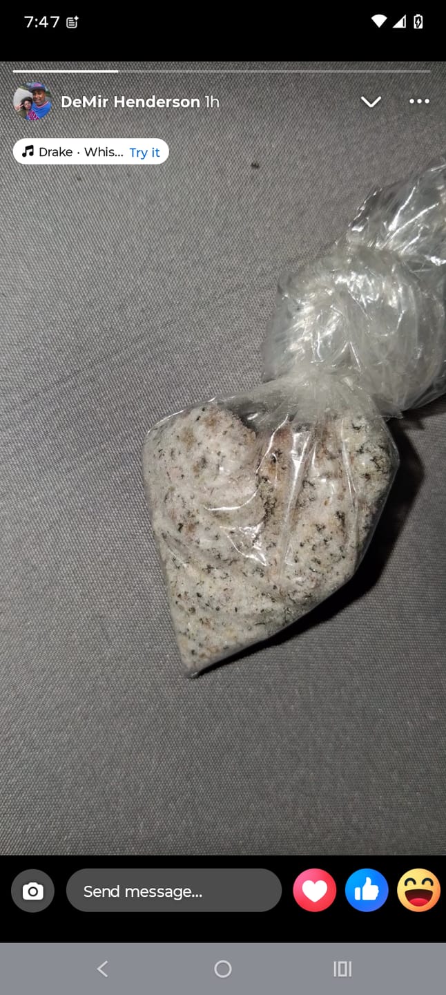 Customer photo review of Light Assist THCA Smalls