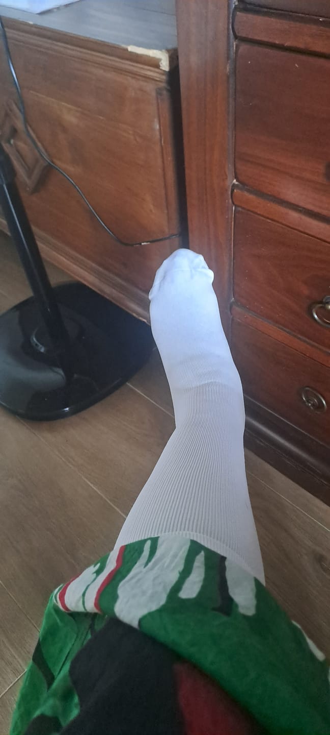 Customer photo review of Calze BambooFlow™ a Compressione punta CHIUSA – Gambe leggere tutto il giorno!