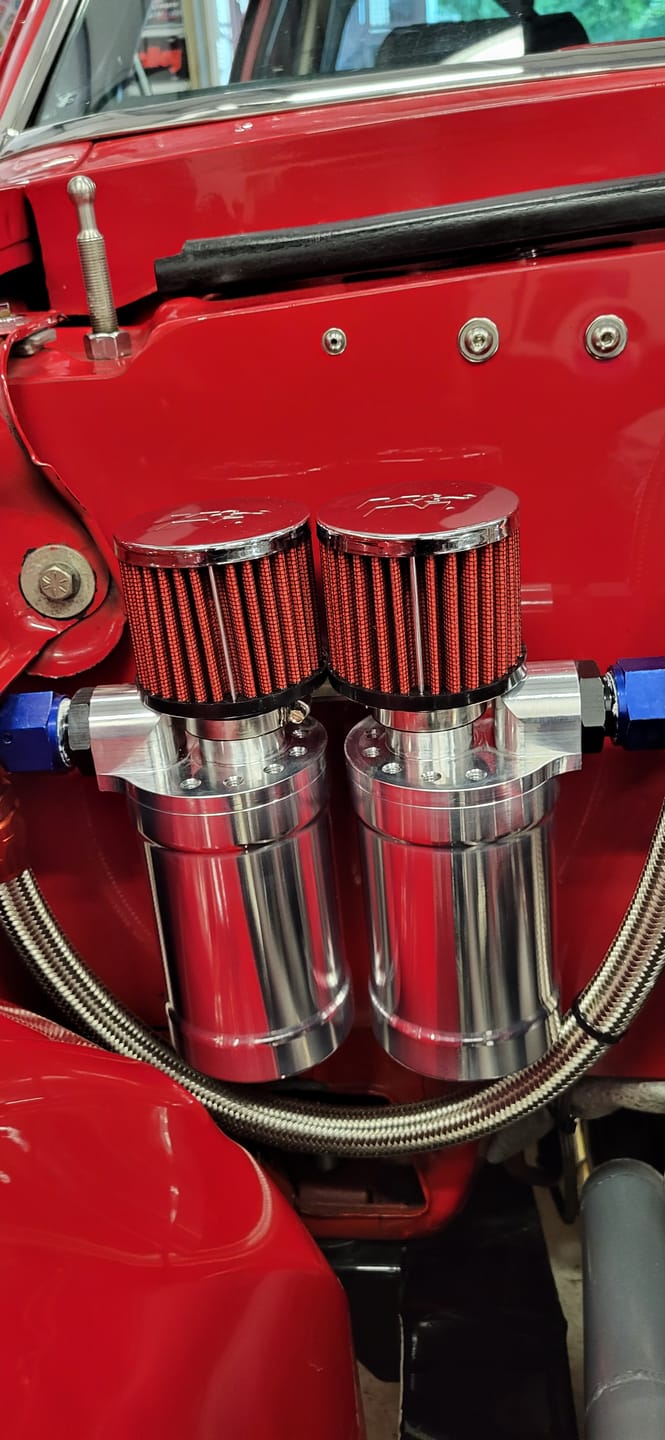Customer photo review of Motion Raceworks Top Loader Billet Oil Catch Can Bare Aluminum ( Single 12 AN Port )