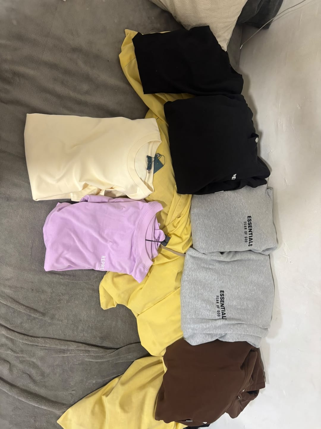 Customer photo review of ESSENTIALS | חליפה ארוכה - Grey 3