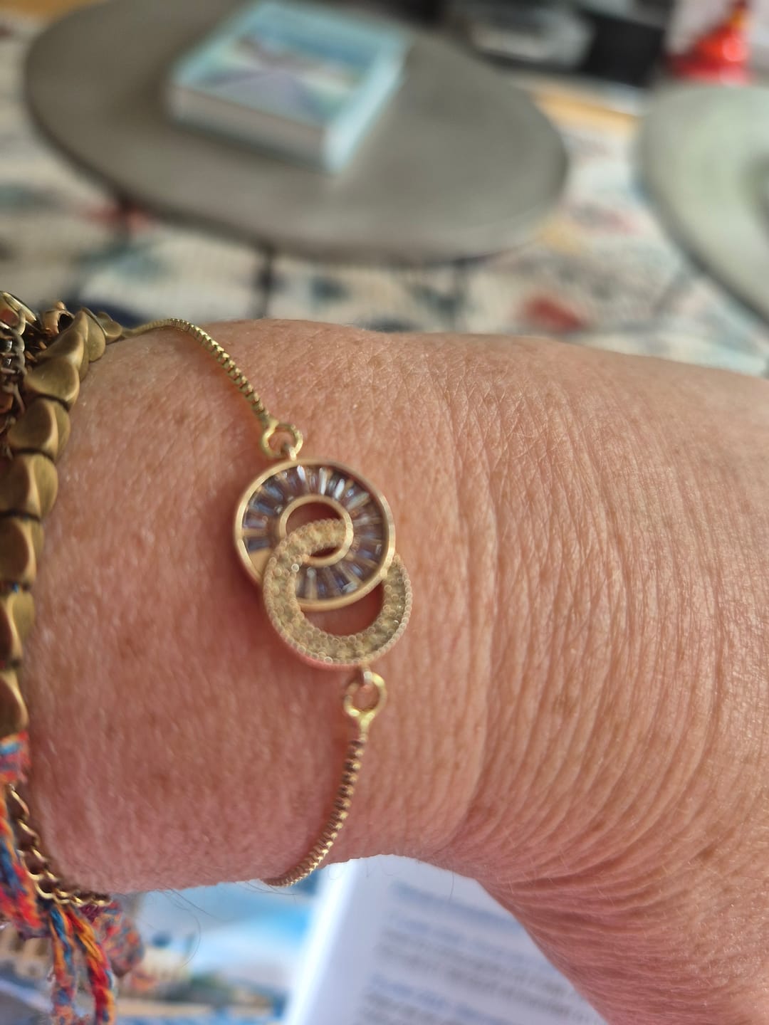 Customer photo review of Bracelet Personnalisé Duo Pierres