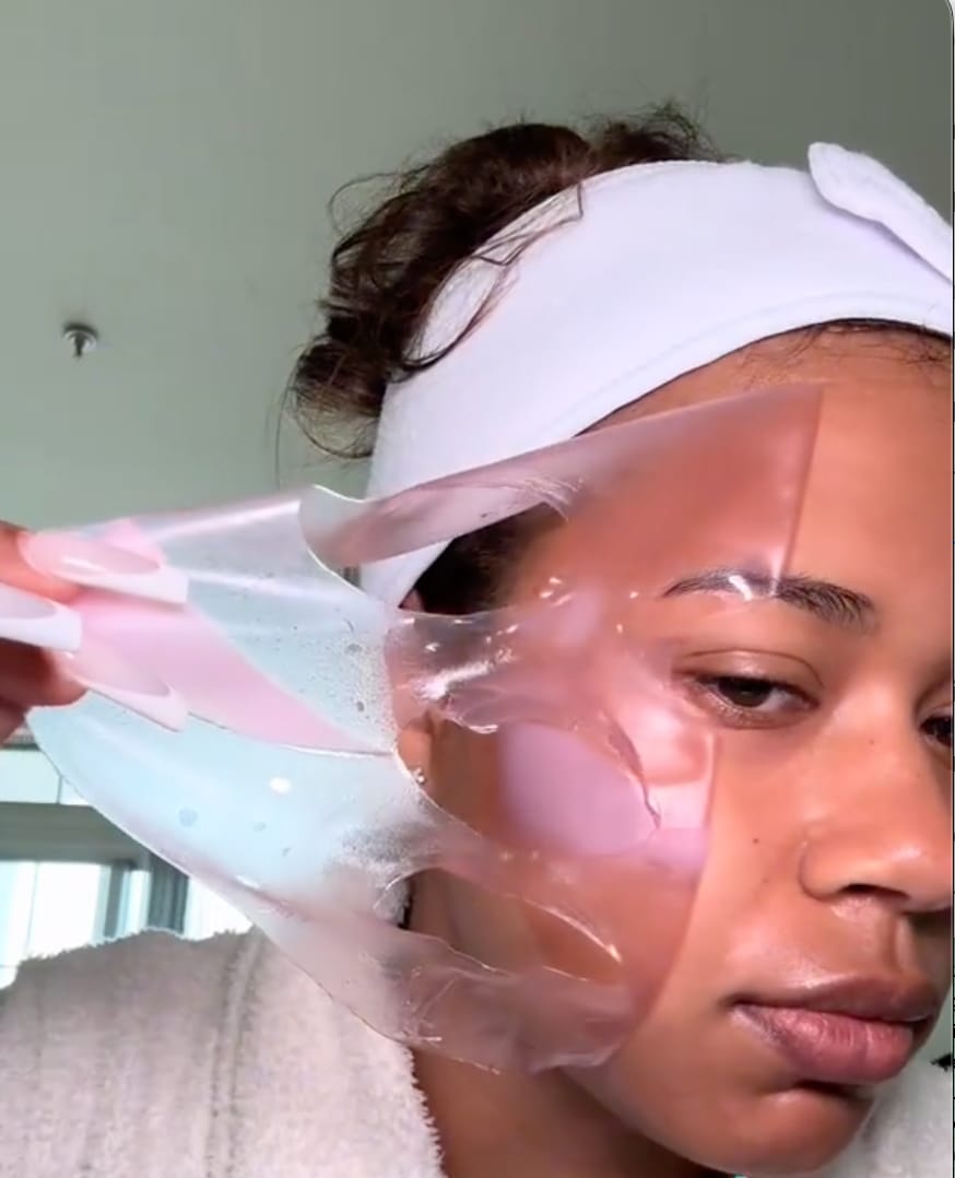 Customer photo review of Salmon PDRN Pink Collagen Jelly Gel Mask